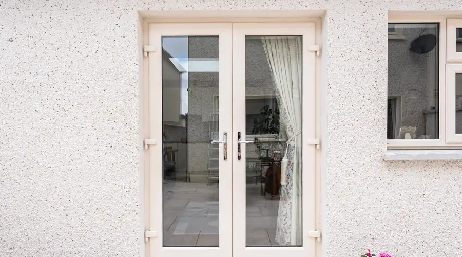 02-900x500-GardenRoom